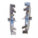 Twee ijzeren wielen voor BL106, vooraanzicht.