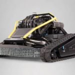 Radiografisch bestuurbare ontstruiker op rupsbanden H27 PANTHER