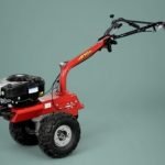 Multifunctionele machine P70 EVO met B&S 850 INSTART OHV motor - 3 (2) versnellingen vooruit + 2 (1) achteruit