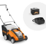 RLA 240 verticuteermachine met AK 30 accu en AL 101 oplader