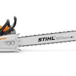 STIHL MS 881 kettingzaag met 75 cm zaagblad, zijaanzicht
