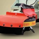 Close-up van de Onkruidborstel WKB 660 E met 12 roterende staalborstels.