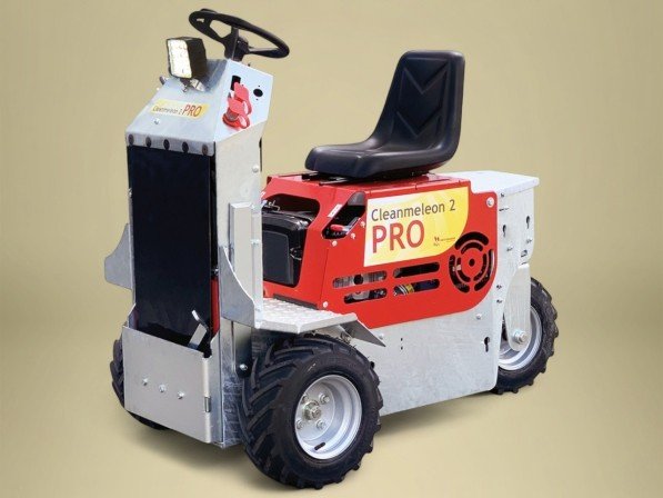 Multi-functionele zelfrijder Cleanmeleon 2 PRO Loncin V-Twin OHV - versie met hydrauliek en hydraulische hefinrichting
